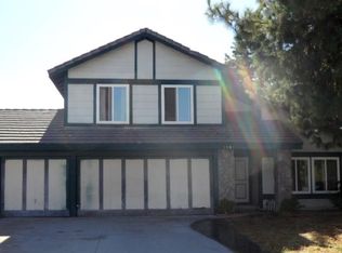 1911 Kingsbury Dr, Redlands, CA 92374