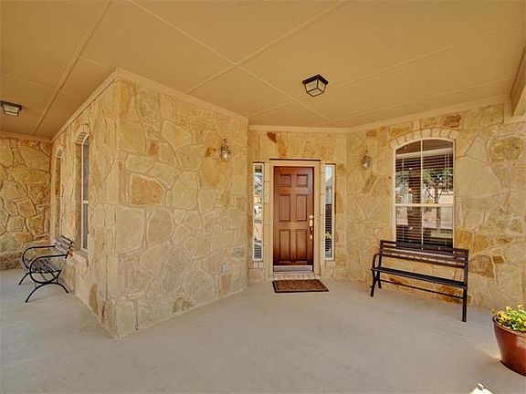 4th image of 2207 Settlers Park Loop