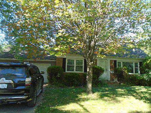 1st image of 3220 Brisbane Dr