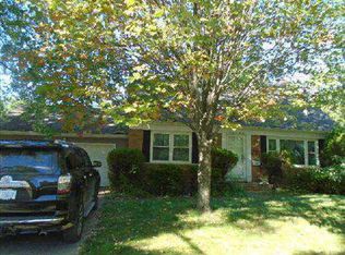 3220 Brisbane Dr, Lansing, MI