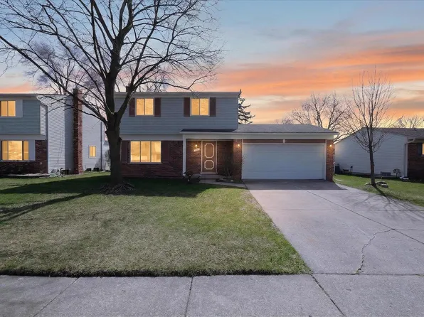 13074 Churchill Dr, Sterling Heights, MI 48313