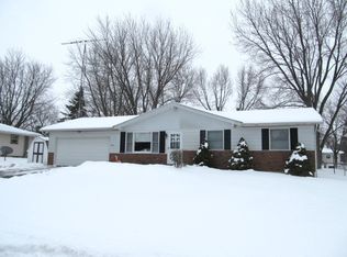 7909 Franklin St, Harvard, IL 60033