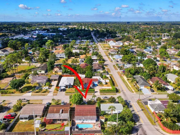 148 Jackson Avenue, Greenacres, FL 33463