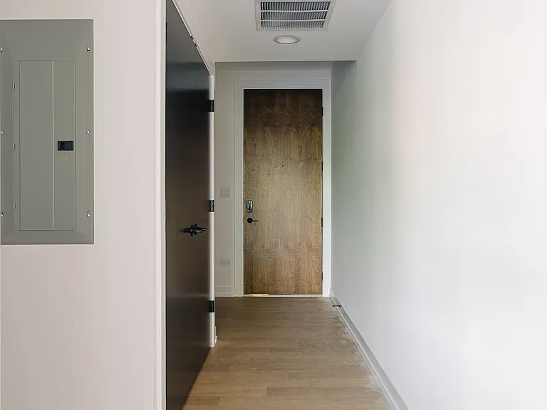2 Bedroom, 2 Bath (05 Tier)