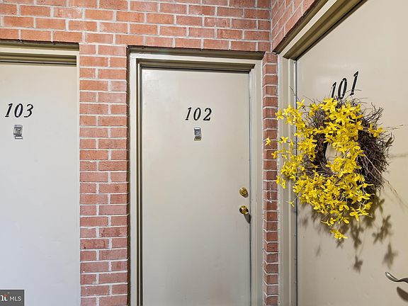 3rd image of 6701 White Water Ct Unit 102