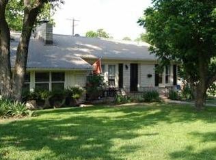 2200 McCullough St, Austin, TX 78703