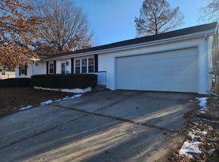 1642 Sycamore Dr, Union, KY 41091