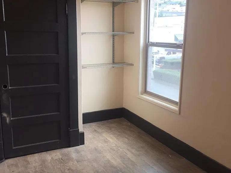 818 S 3rd St #2 — Photo 3