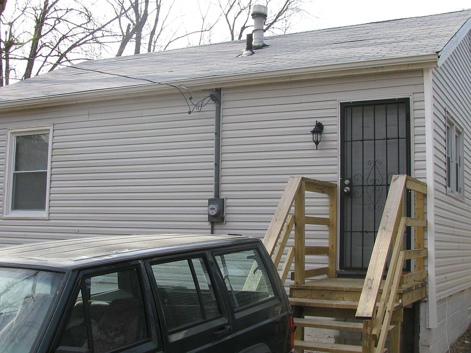 2nd image of 2639 Drury Ave