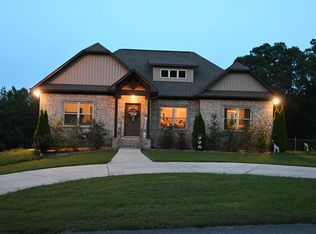 70 Kingbird Ln, Remlap, AL 35133
