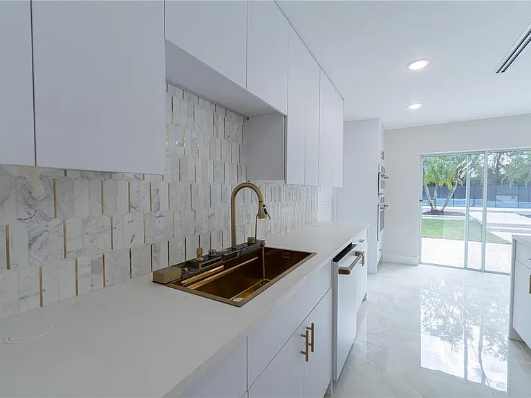 2721 Ingeborg Ct — Photo 6