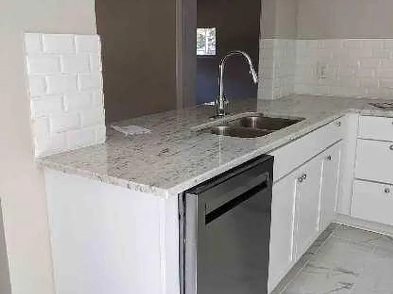 5323 Forest Park Dr — Photo 3