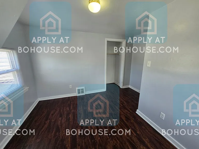 3202 McArthur Dr — Photo 10