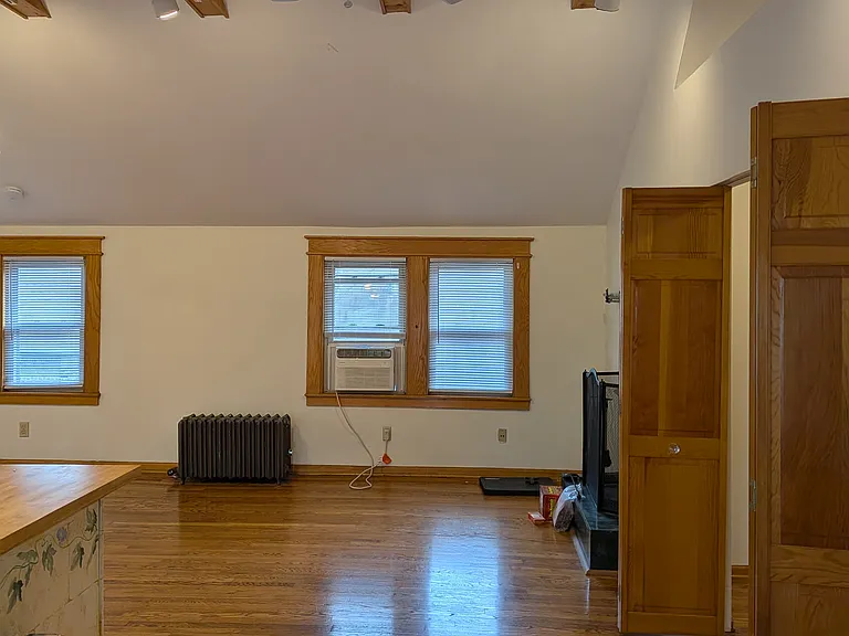 5217 N Magnolia Ave #3 — Photo 2