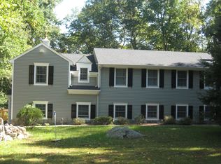 36 Blueberry Hill Pl, Wilton, CT 06897