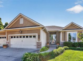 11107 N Madison Ct, Kansas City, MO 64155