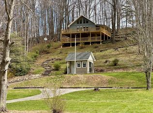 584 Cold Springs Ln, Galax, VA 24333