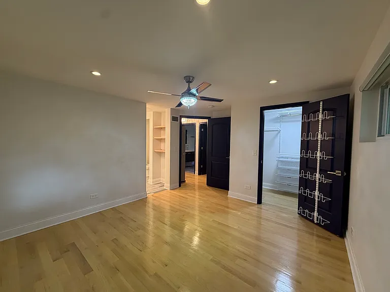 4532 Pershing Ave — Photo 15