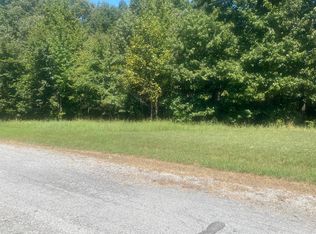 115 Woodfield Estate Dr, Cadiz, KY 42211