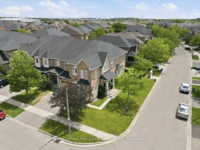 2395 Woodstock Trl — Photo 44