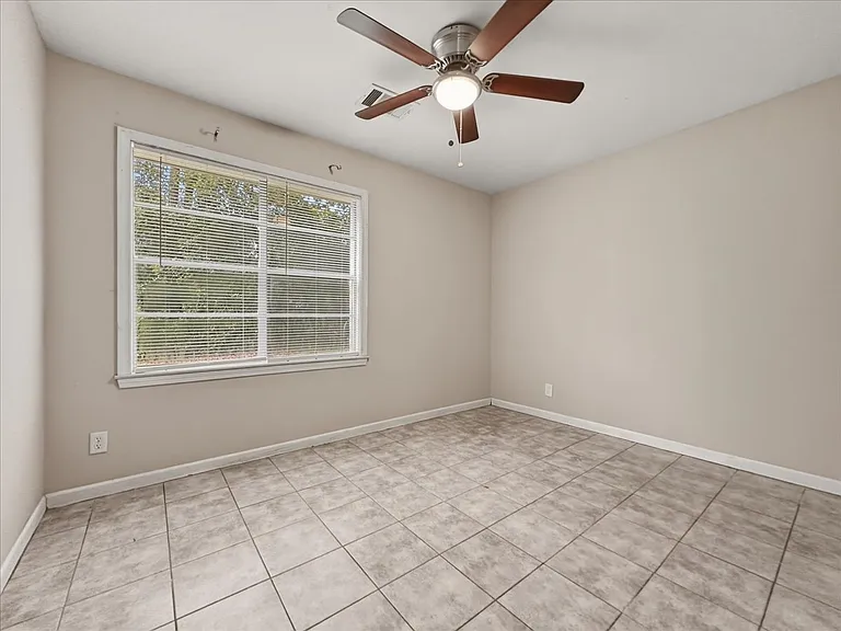 5744 Guice Dr — Photo 12