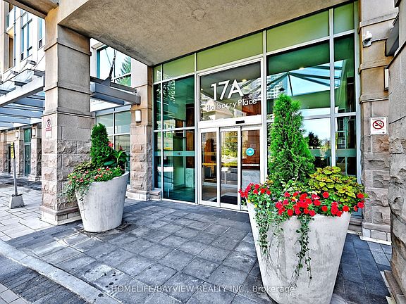 3rd image of 17 Barberry Pl #2105