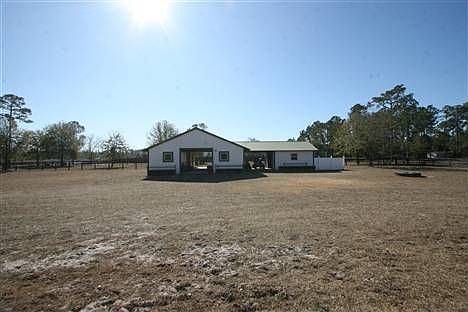 4th image of 3955 County Road 210 W