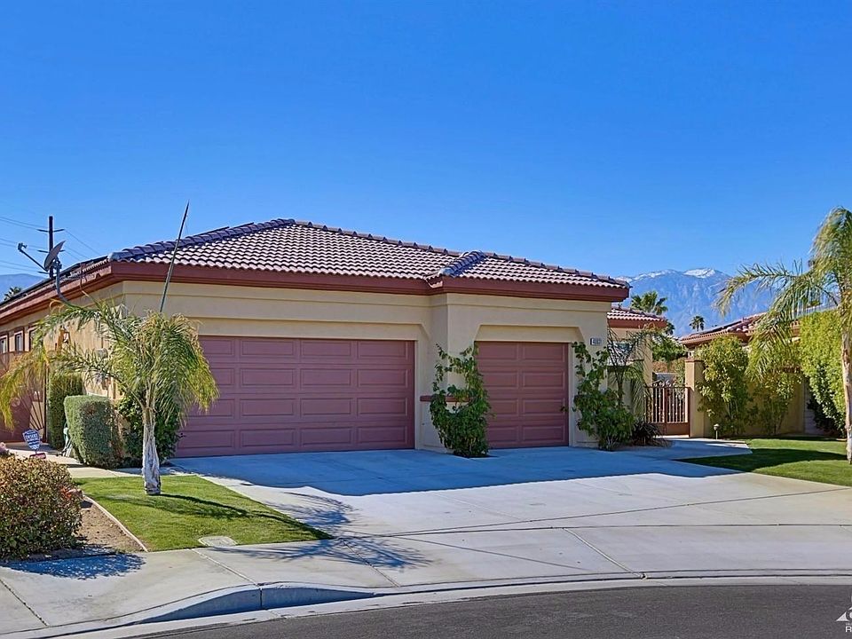 Pie shaped lot with lovely westerly views.