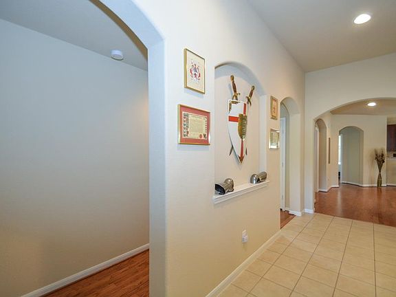5th image of 7002 Baitland Dr