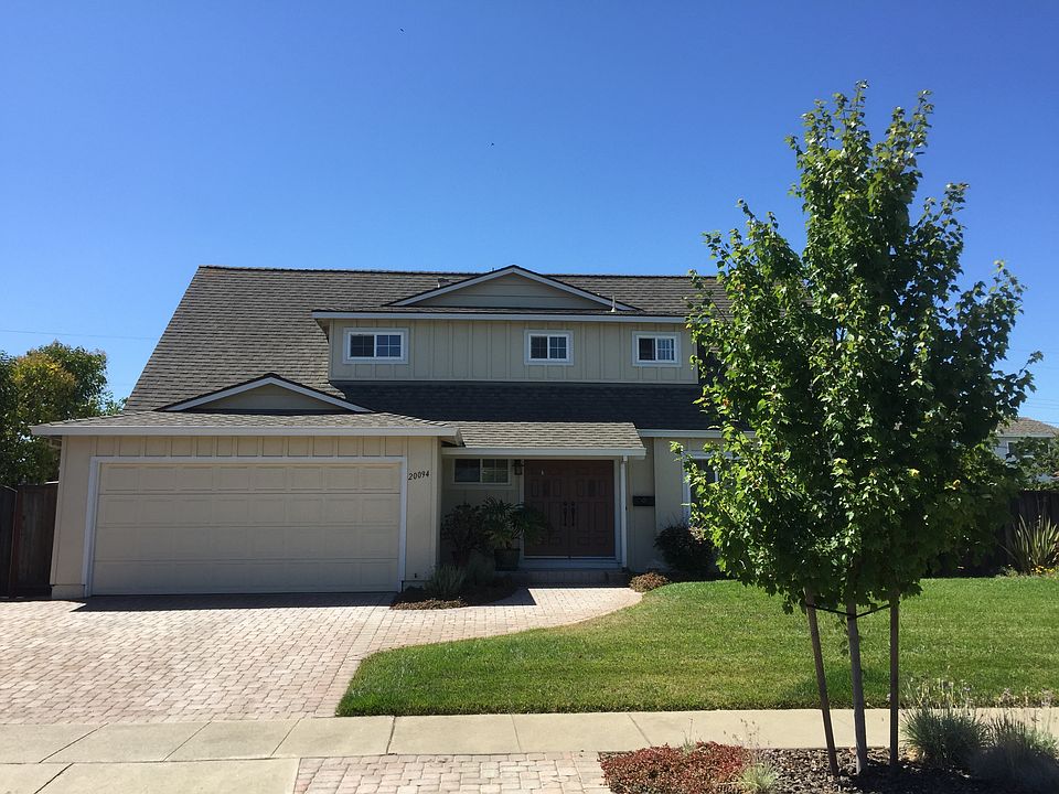 1st image of 20094 Merritt Dr