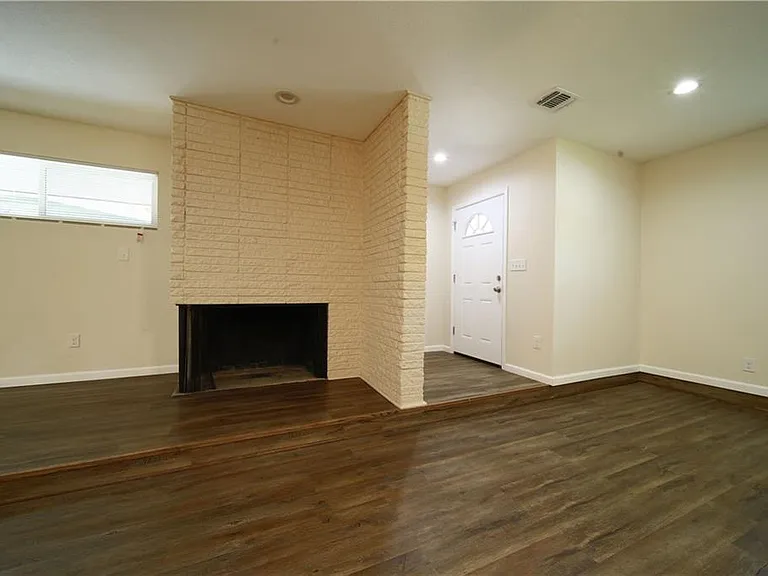 521 Ohio Ave — Photo 2