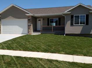 2508 SW Soukup Dr, Lincoln, NE 68522