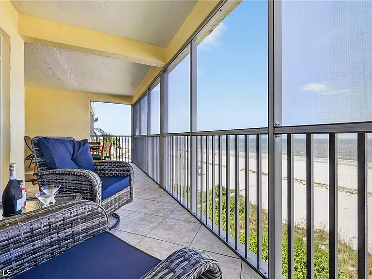 100 Estero Blvd #433 — Photo 25
