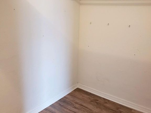 5th image of 1112 NW 43rd Ave #1F