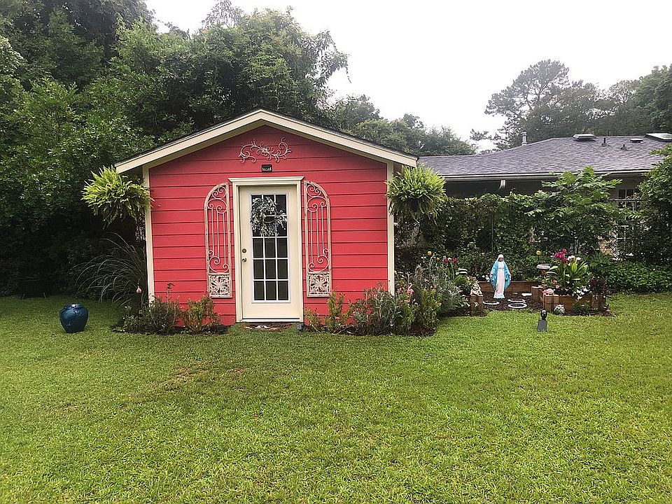 1st image of 2206 Azalea Dr
