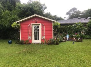 2206 Azalea Dr, Valdosta, GA 31602