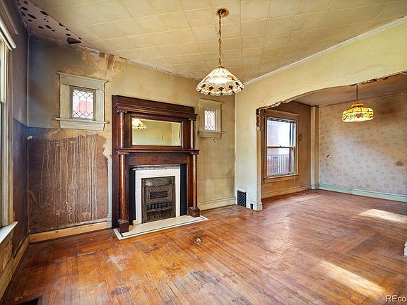 5th image of 877 S Grant Street