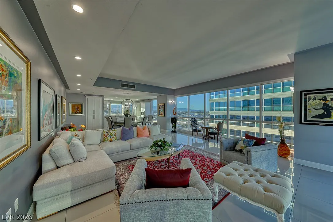 2 bed, 2.0 bath, 2173 sqft, $4,895 — Photo 4