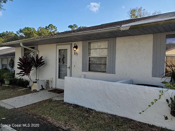 4th image of 875 Marcella Ln #875