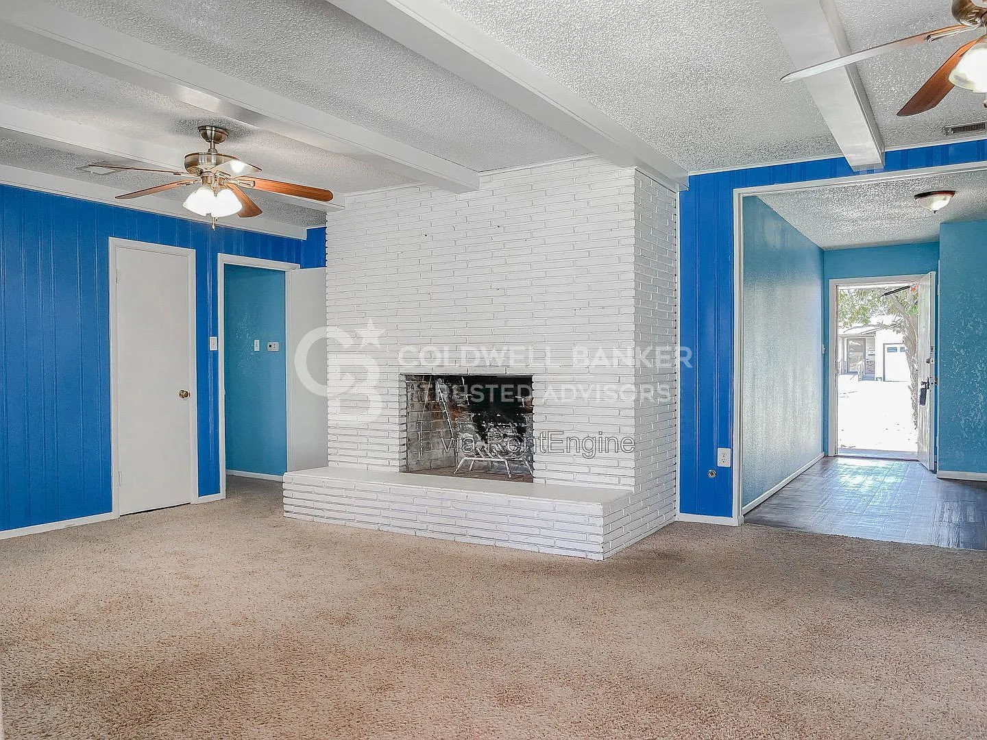 3 bed, 2.0 bath, 1887 sqft, $1,375 — Photo 4
