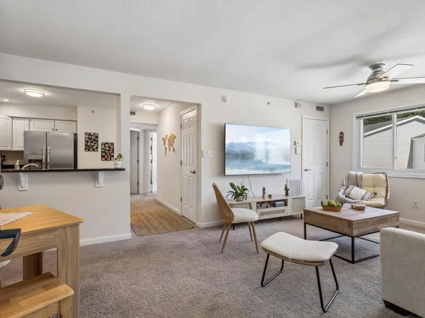 504 Ocean Trace Arch APT 303, Virginia Beach, VA 23451