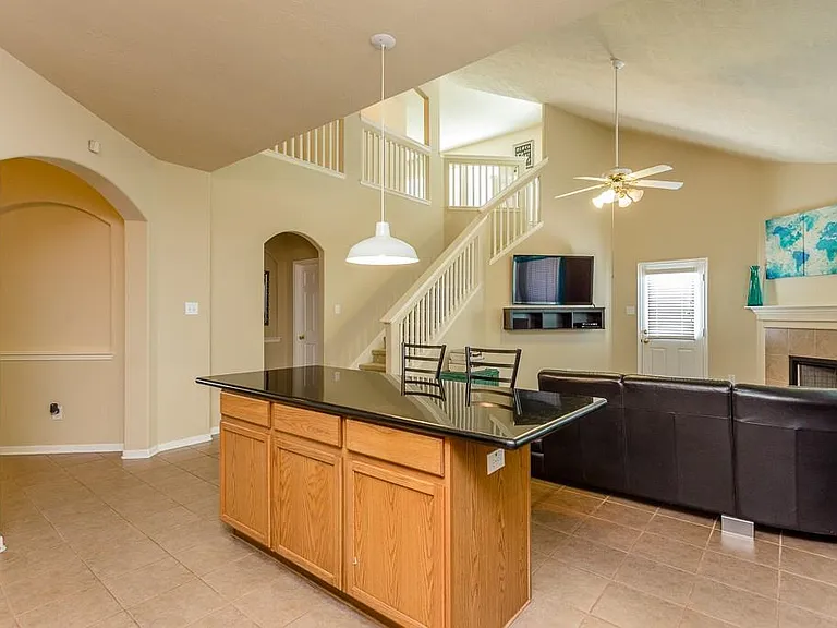 4530 Hall Croft Chase Ln — Photo 7