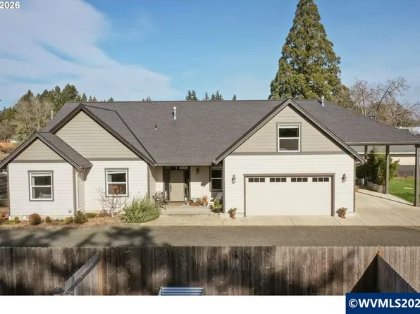 350 SE Hawthorne Ave, Dallas, OR 97338