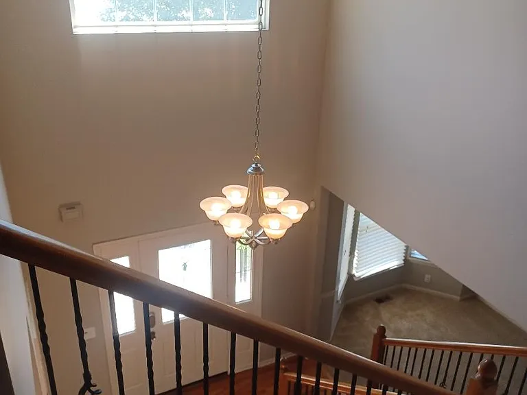 516 E Bluebird St — Photo 5