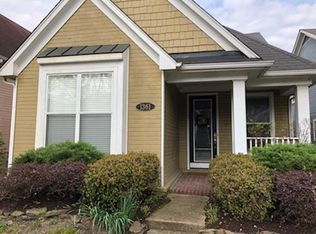 1361 Island Town Dr, Memphis, TN 38103
