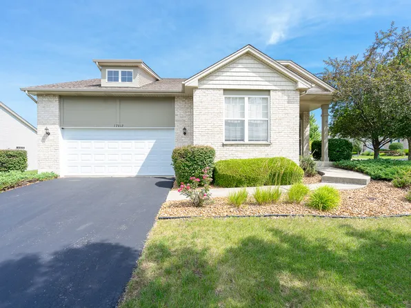 17012 Laguna Ln, Lockport, IL 60441