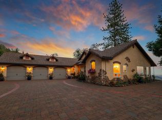 19300 Mountain Maple Rd, Lakehead, CA 96051