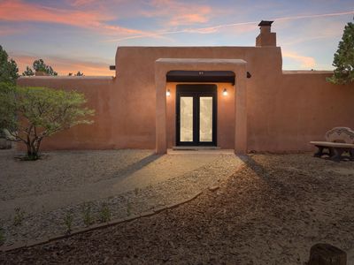 1 Zia Trl, Corrales, NM, 87048