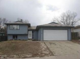 2033 S Custer Ave, Loveland, CO 80537