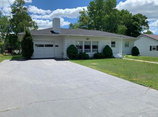 49 Michigan St, Millinocket, ME 04462